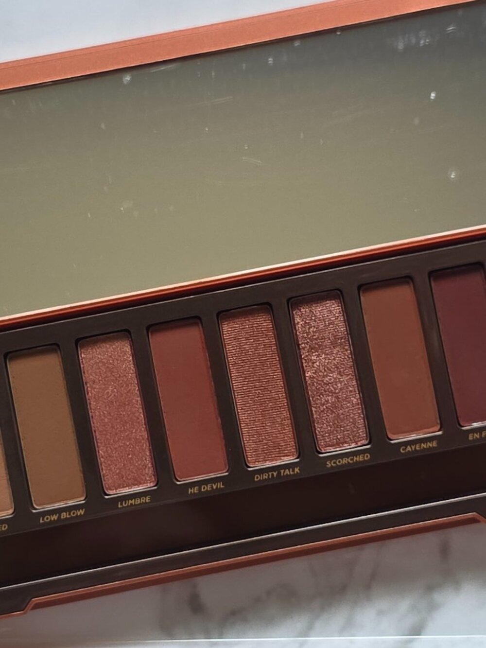 Urban Decay Naked HEAT EyeShadow Palette - Picture 3 of 7
